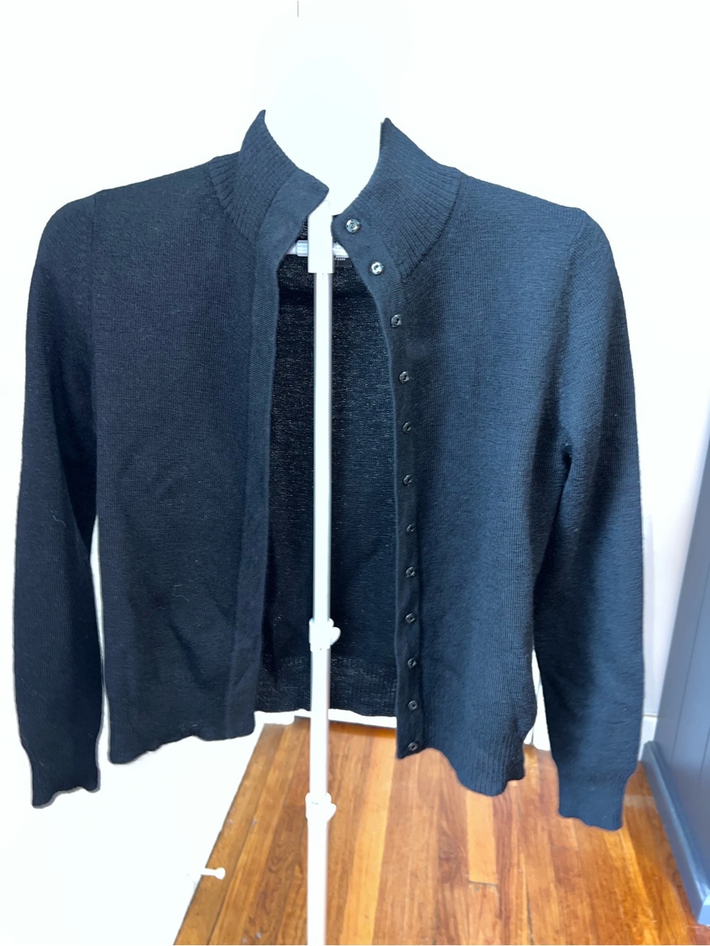mercer & madison Black snap button Cardigan in 100% Italian merino wool